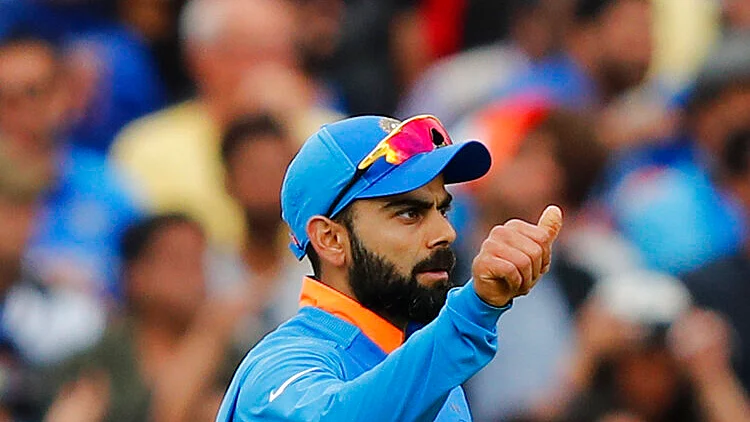 #INDvAUS தவான், கோலி, புவி அசத்தல்..! ஆஸியை வீழ்த்தியது மென் இன் புளூ Live Update, ICC Cricket World Cup 2019