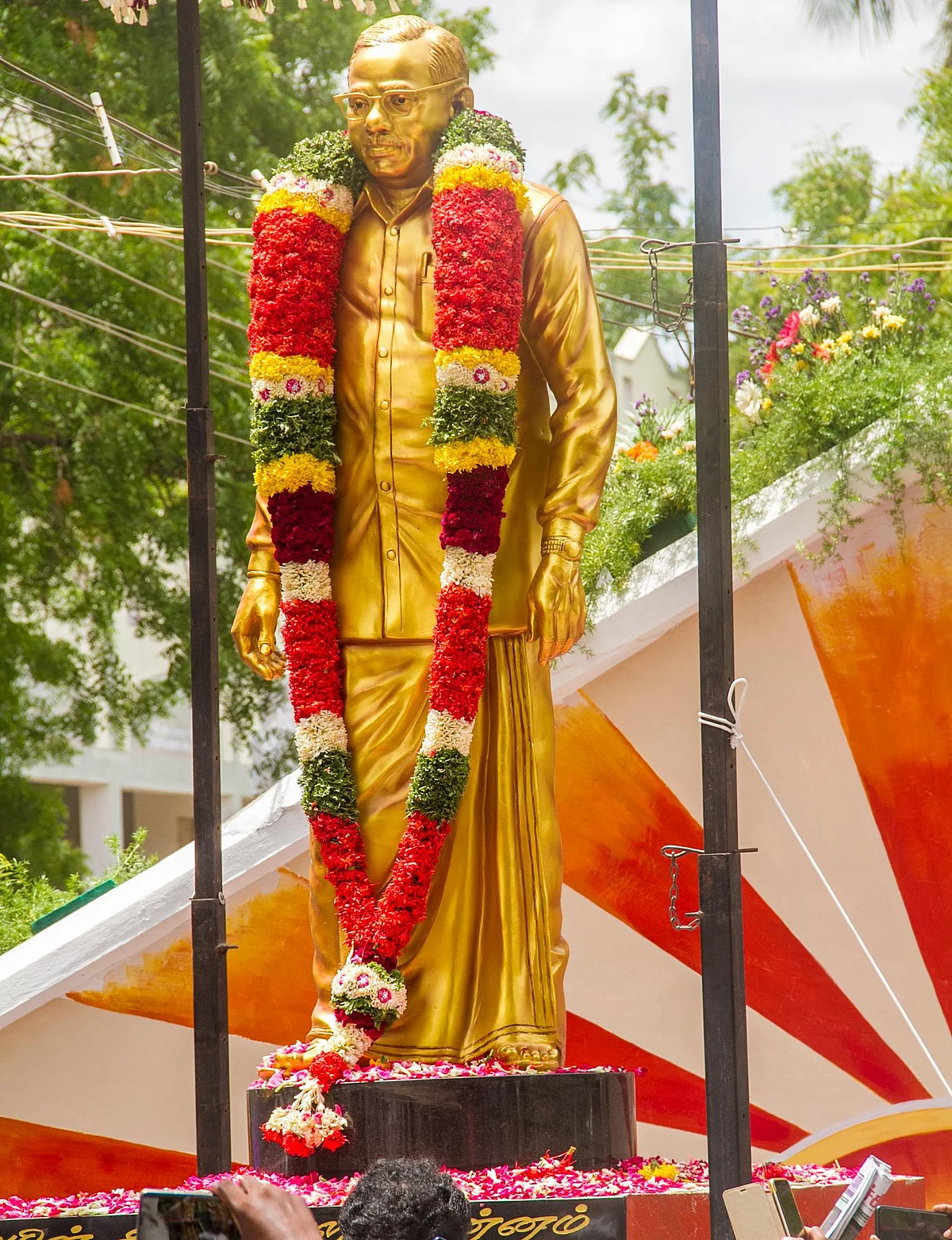 `3 தலைவர்களின் சிலை திறப்பு; வாக்காளர்களுக்கு நன்றி தெரிவிக்கும் கூட்டம்!' - திருச்சியில் முகாமிட்ட ஸ்டாலின்
