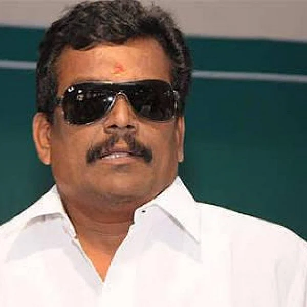 தேனியில் ஓ.பி.எஸ்ஸை எதிர்த்து தங்க தமிழ்ச்செல்வன்! - தி.மு.க-வின் புது வியூகம்