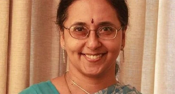 `புடவை, கோட் ஓகே; நோ டி-சர்ட்!'- அரசு ஊழியர்களுக்கு கிரிஜா வைத்தியநாதன் `ஸ்ட்ரிக்ட்' உத்தரவு