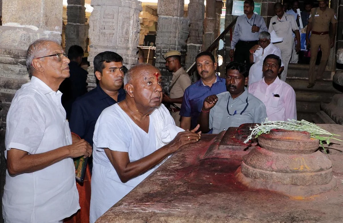 `மழை பெய்தால் மட்டுமே தமிழகத்துக்குத் தண்ணீர் திறக்கக்கப்படும்!' - கர்நாடகப் பொதுப்பணித் துறை அமைச்சர்