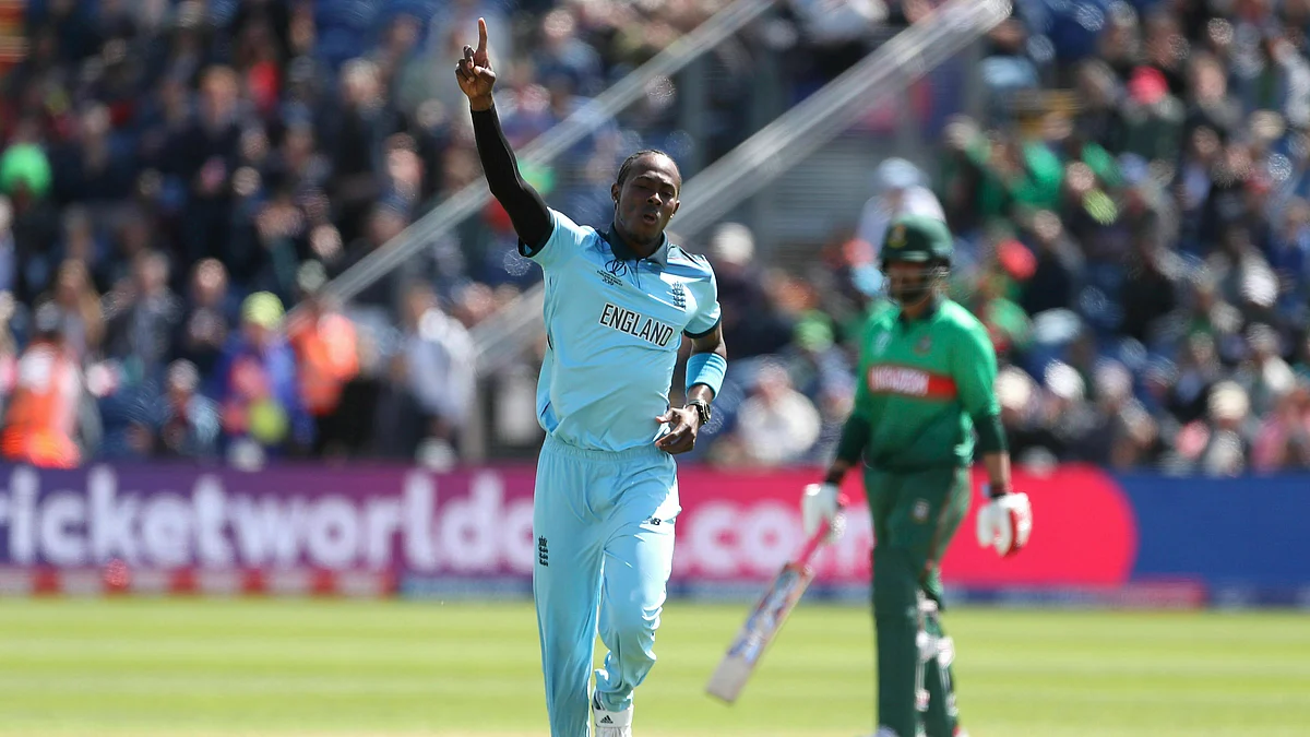 Jofra Archer celebrates bowling out Bangladesh's Soumya Sarkar.