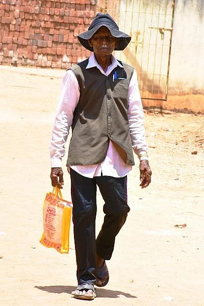 சிங்கம் சிங்கிளாதான் வரும்.. 5-வது முறையாகத் தேர்தல் களம் கண்ட முத்துராஜா! #MyVikatan