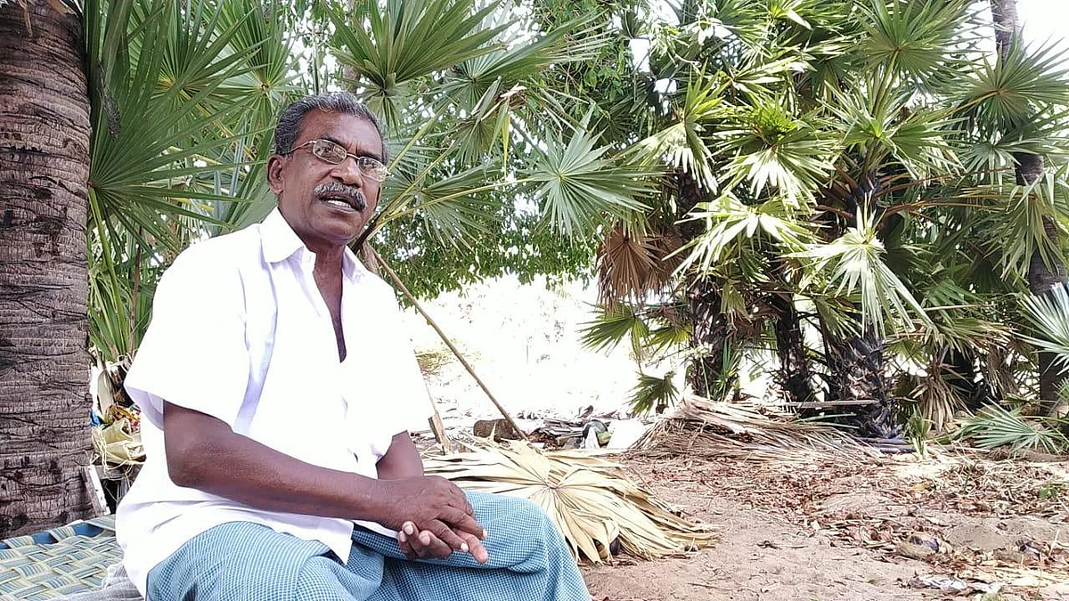 ``நீராவுக்கு அனுமதி... கள்ளுக்கு மறுப்பு... ஏன்?'' - காரணம் சொல்லும் பனை விவசாயி