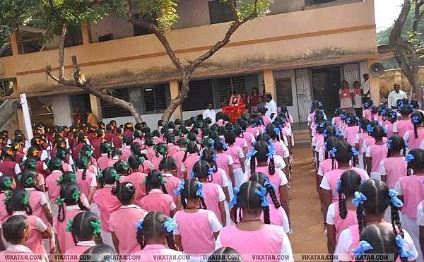 "இந்தியைத் திணிக்கும் நோக்கமில்லை; மக்கள் கருத்தைக் கேட்காமல் எதுவும் நடக்காது!" - மத்திய அரசு விளக்கம்!