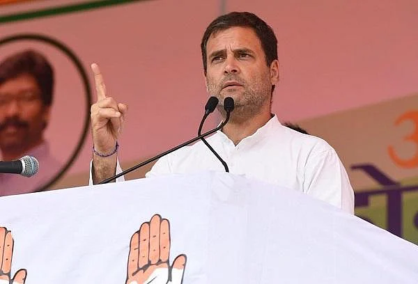 `மோடியின் நாடகம்; சரணடைந்த தேர்தல் ஆணையம்!’ - கடுமையாக விமர்சித்த ராகுல்!