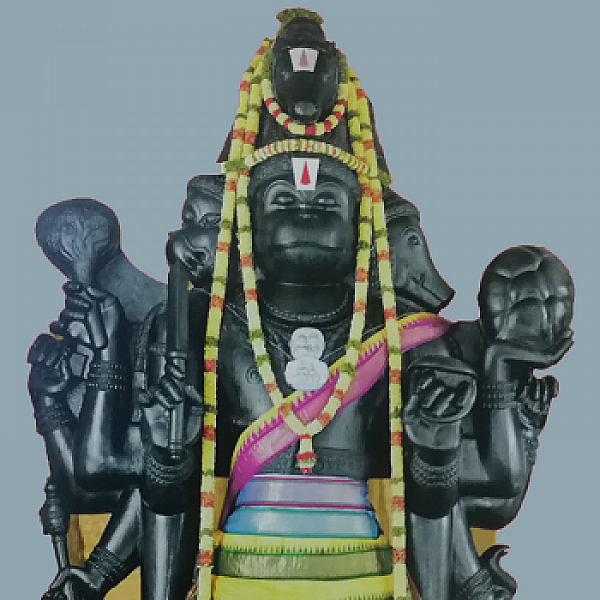 4,00,000 பேருக்கு அன்னதானம்... 20,000 அடி யாகசாலை... பஞ்சவடி ஆஞ்சநேயருக்குக் கும்பாபிஷேகம்!