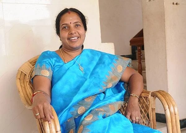 ``ஆஞ்சநேயரை வணங்கும்போது கிடைக்கிற பலமே தனிதான்...!"- வானதி சீனிவாசன் உற்சாகம் #WhatSpiritualityMeansToMe