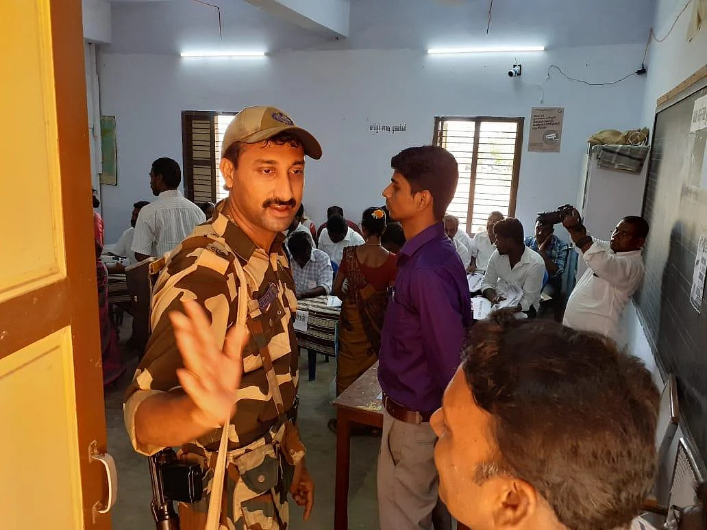 கடந்தமுறையை விடக் கூடுதலாக பதிவான 41 வாக்குகள்! - பூந்தமல்லி மறு வாக்குப்பதிவு ரிப்போர்ட்