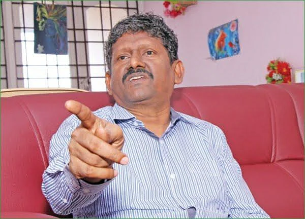 `குஜராத்தில் இருந்து வருத்தத்தோடு திரும்பி வந்தேன்!' - தேர்தல் அனுபவத்தை விவரிக்கும் சகாயம் ஐ.ஏ.எஸ்.