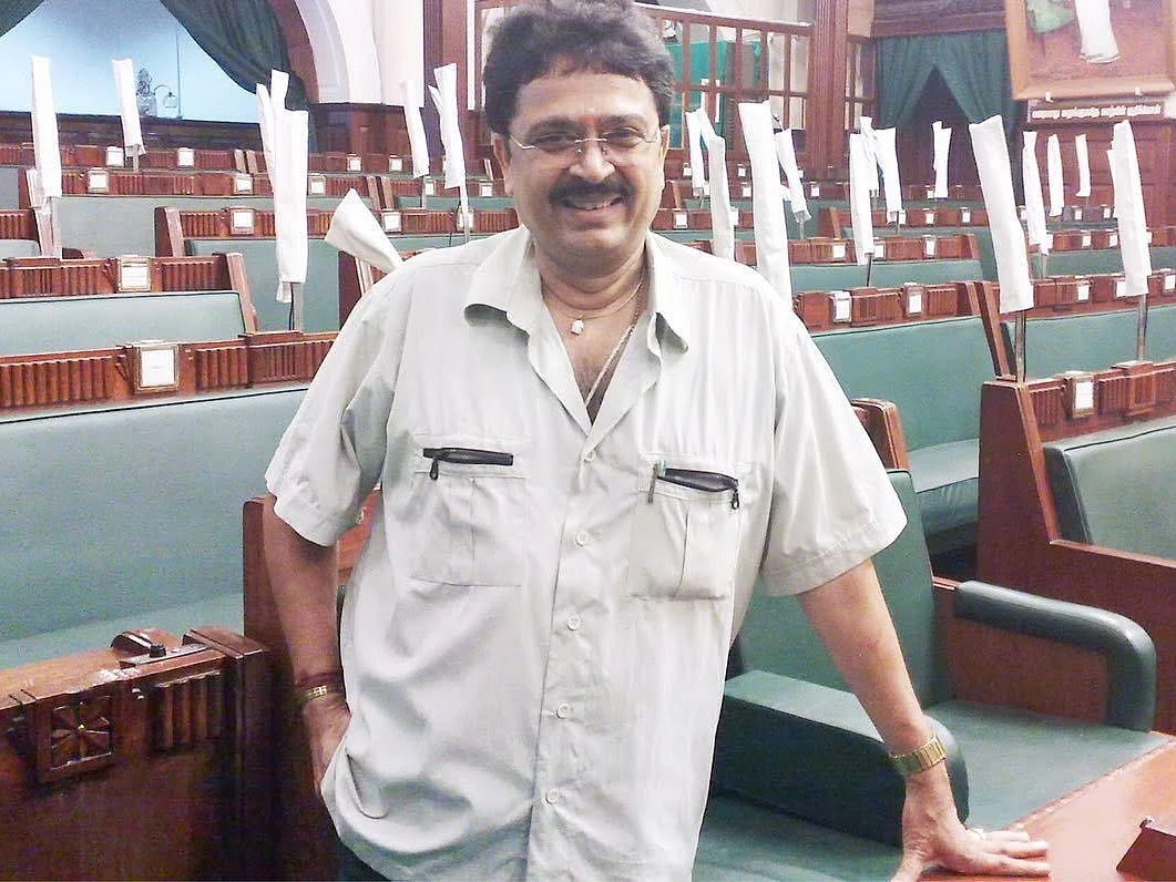 நடிகர் சங்கத் தேர்தலுக்கு 'அல்வா' கொடுக்கிறாரா எஸ்.வி. சேகர்? | S Ve Sekar's Alwhaa to Nadigar Sangam