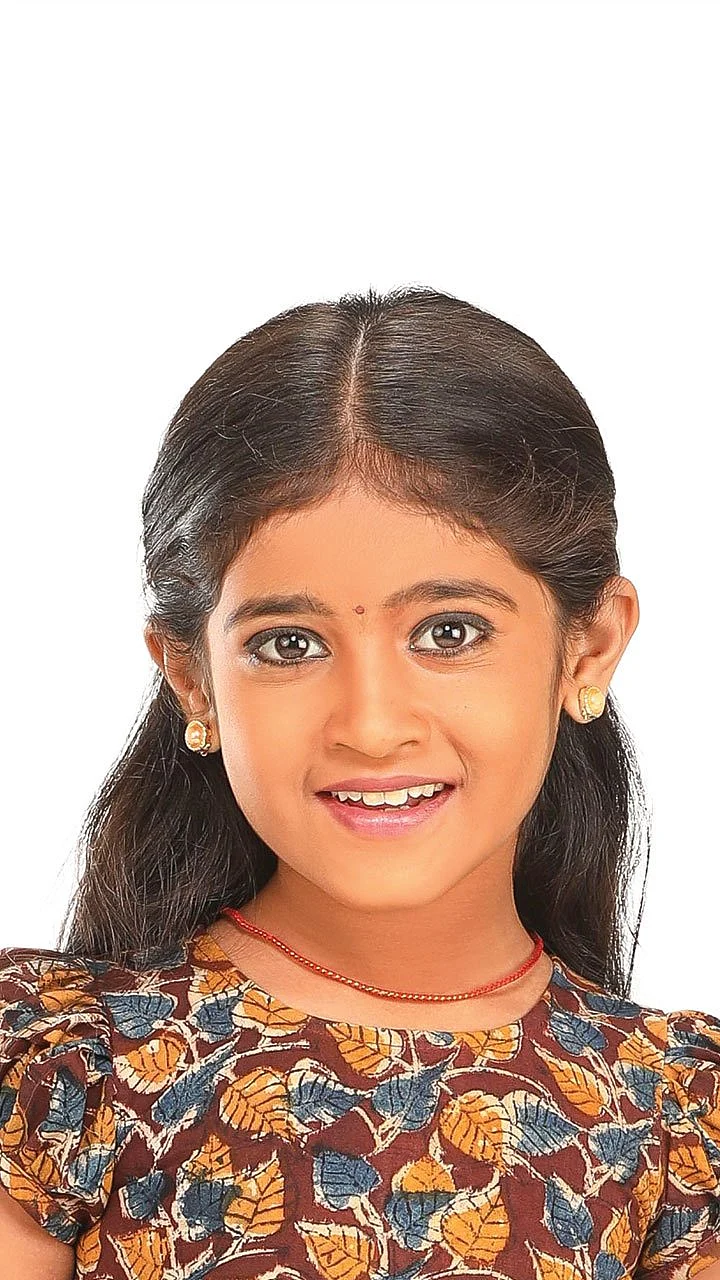 எம்.எல்.ஏ-வை எதிர்க்கும் ஏழு வயது மைனா!