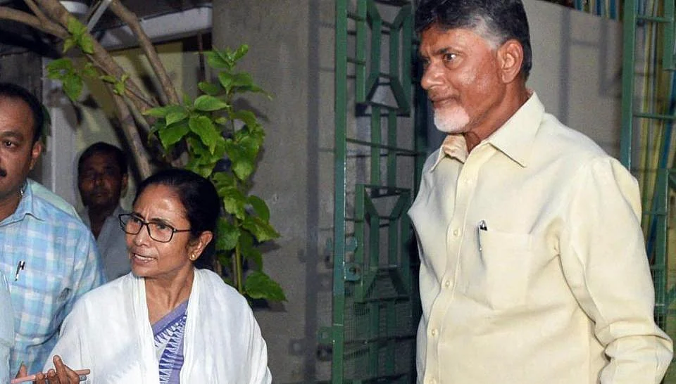 தோல்வியில் முடிந்த `ஜனாதிபதி சந்திப்பு’ பிளான்! - மம்தா, சந்திரபாபு நாயுடு சந்திப்பில் நடந்தது என்ன?