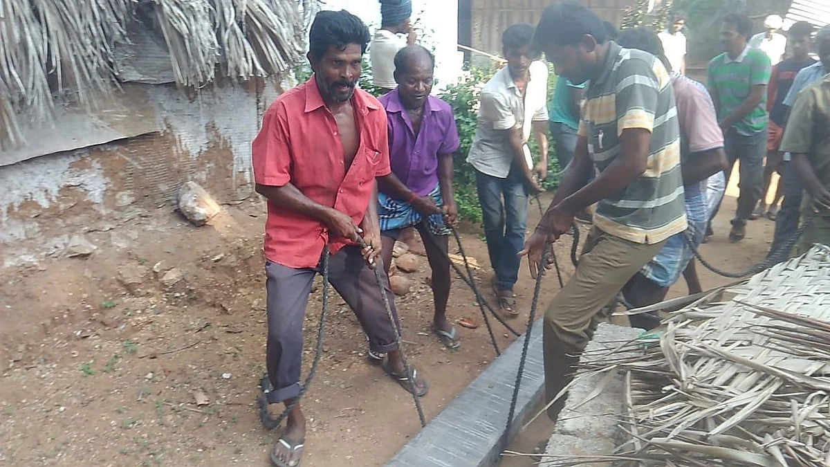 `உங்களுக்கு இது சாதாரணம்; எங்களுக்கு பேரதிசயம்!' - மகிழ்ச்சியில் மலைவாழ் மக்கள்