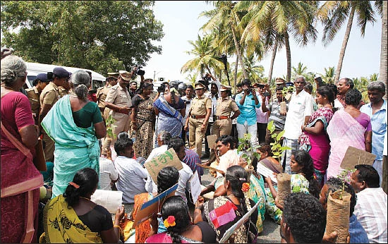 பிரச்னை: எட்டு வழிச்சாலைத் திட்டம் மத்திய அரசைக் குட்டிய உச்ச நீதிமன்றம்...