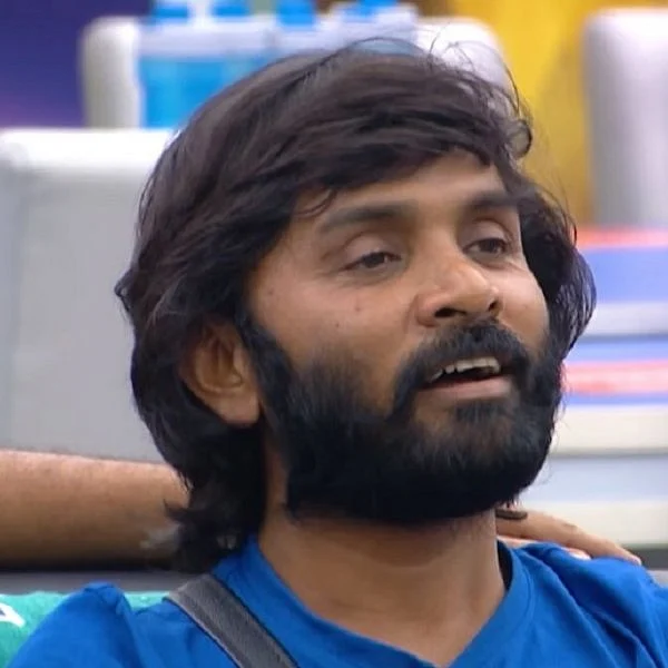 "தமிழக மக்கள் வருத்தத்தில் இருக்கிறார்கள்!" - கவிஞர் சினேகன்