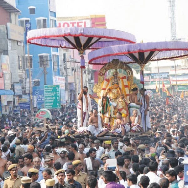 கல்வி வரம் அருளும் தேவராஜ ஸ்வாமி திருக்கோயில் பிரம்மோற்சவம்... களைகட்டும் காஞ்சிபுரம்!