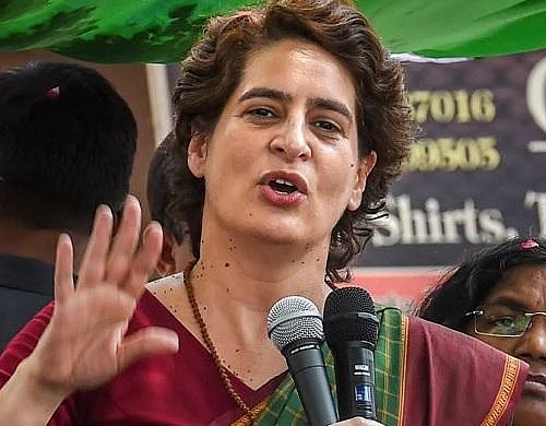 `நம்பாதீங்க, உங்களது நம்பிக்கையைக் குலைக்கும் சூழ்ச்சி இது!' - பிரியங்கா வெளியிட்ட வீடியோ