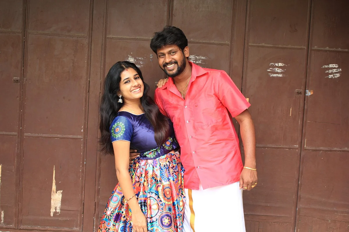 ரியோ - ஸ்ருதி