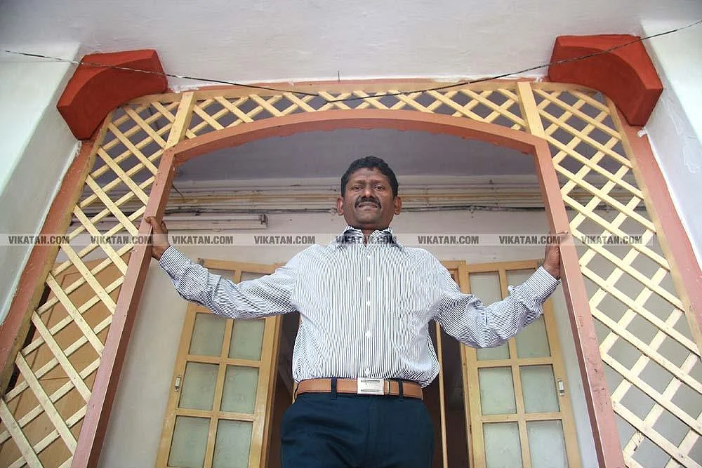 `குஜராத்தில் இருந்து வருத்தத்தோடு திரும்பி வந்தேன்!' - தேர்தல் அனுபவத்தை விவரிக்கும் சகாயம் ஐ.ஏ.எஸ்.