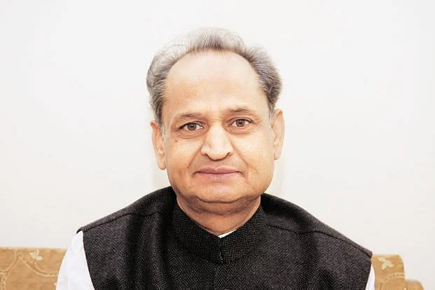 ``காங்கிரஸ் தோல்விக்கு இவர்தான் காரணம்!"- போட்டுடைத்த அசோக் கெலாட்