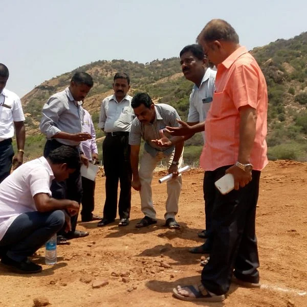 முனியாண்டி கோயிலில் தொல்லியல் துறையினர் அகழாய்வு! - என்ன காரணம்?