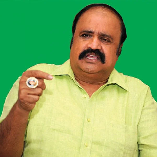 "தி.மு.க ஆட்சிக்கு வர அ.ம.மு.க துணை போகாது!" - பெங்களூரு புகழேந்தி திட்டவட்டம்!