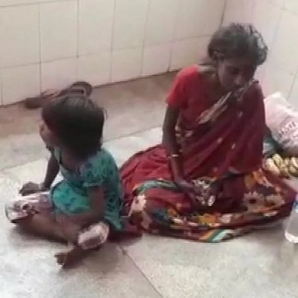 தாய்க்குத் தாயான சிறுமி! - பிச்சை எடுத்து அம்மாவைக் காப்பாற்றும் பாக்யஸ்ரீ