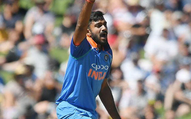 `அவர் என்னைக் குறிவைக்கவில்லை' - அம்பதி ராயுடுவின் சர்ச்சைப் பதிவு குறித்து விஜய் சங்கர்!