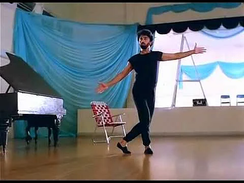 புன்னகை மன்னன் (1986)