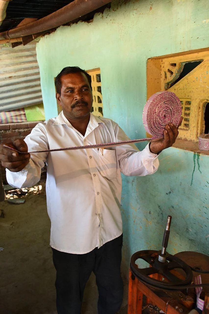 ரூ.10,000-ல் நடவு நடும் கருவி - தஞ்சை விவசாயியின் அசத்தல் கண்டுபிடிப்பு!