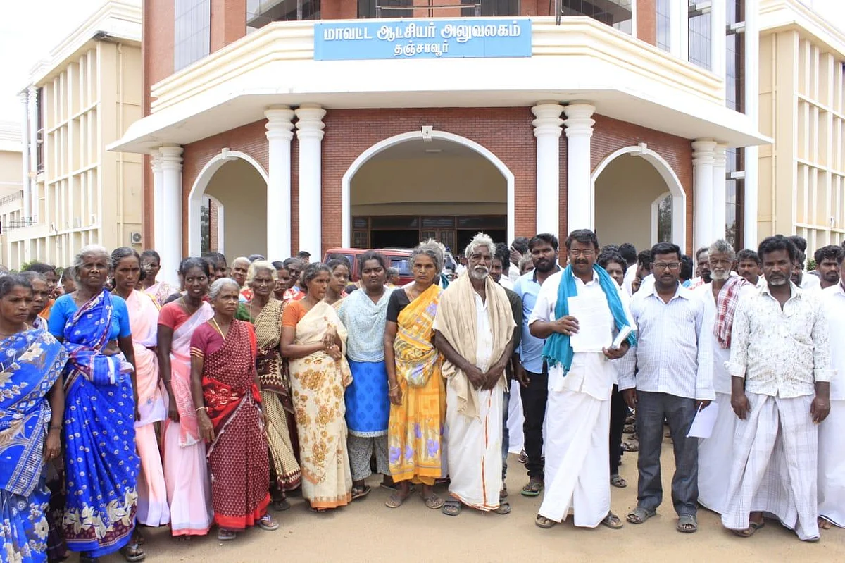 `அவர் குடும்பம் நிர்க்கதியாய் நிற்கிறது; அரசு உதவ வேண்டும்!' - தஞ்சை சமூக ஆர்வலருக்காகத் திரண்ட மக்கள்