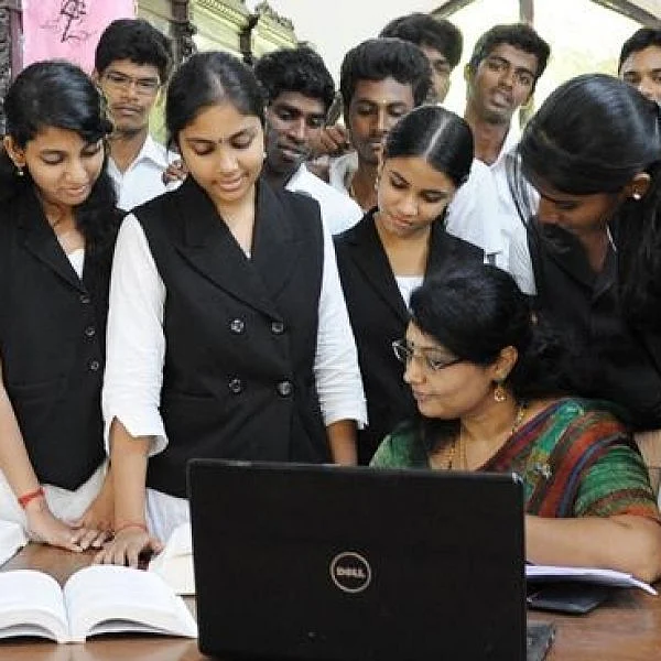 வழக்குரைஞர் வேலை பெண்களுக்கு ஏற்றதா?! #Letslearn