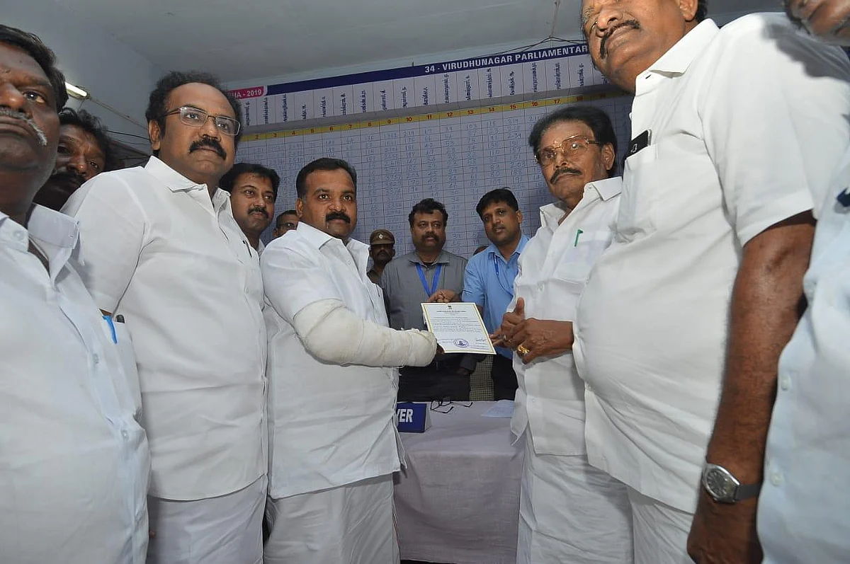 காங்கிரஸுக்கு கிடைத்தது மட்டும் எங்களுக்குக் கிடைத்திருந்தால்...! - தி.மு.க வேட்பாளரை கலங்க வைத்த 456 வாக்குகள்