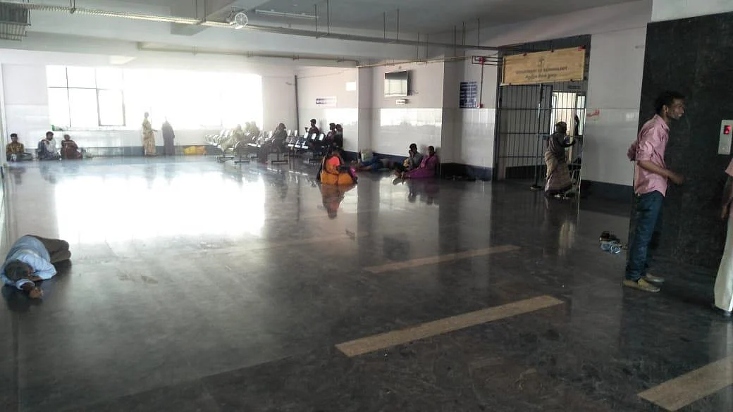 கோவை அரசு மருத்துவமனையில் தண்ணீர்ப் பிரச்னை; நோயாளிகள் கடும் பாதிப்பு!