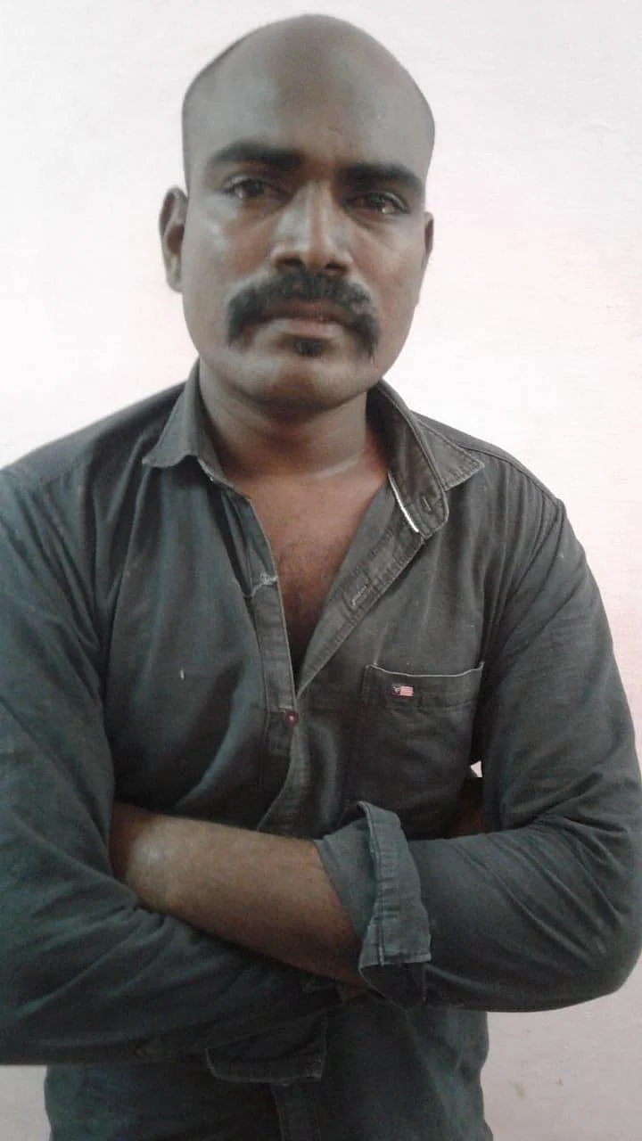 ‘என்னைய பார்த்து ஏன் முறைக்கிற’ - சீர்காழியில் பஸ் டிரைவர் ஓட ஓட விரட்டி படுகொலை