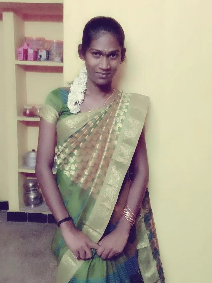 ``அரசாங்க மருந்தாளர் பணி கிடைச்சிருக்கு'' - ஹெச்.ஐ.வி பாதிப்புக்குள்ளான திருநங்கை ஸ்வேதா!