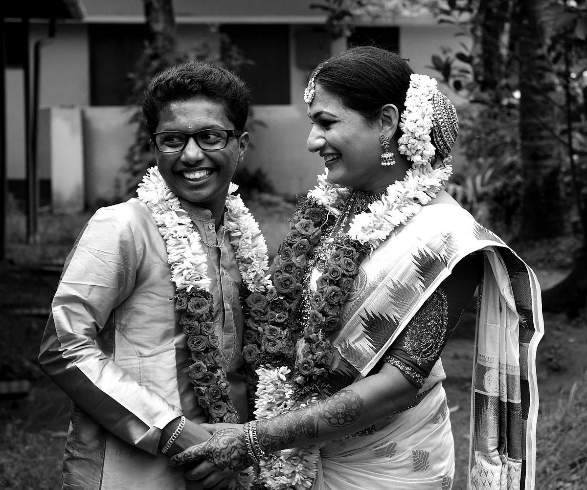 ''அவர்தான் காதலைச் சொன்னார்... கல்யாணம் பண்ணிகிட்டோம்'' - கேரளாவின் இரண்டாவது திருநங்கை - திருநம்பி இணையர்!