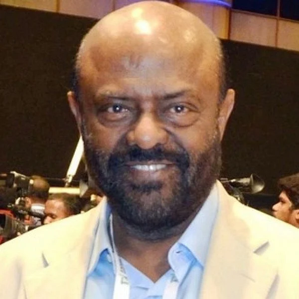 `படித்த பள்ளிக்கு ரூ.15 கோடி!' - ஷிவ் நாடார் நன்கொடையால் ஜொலிக்கும் மதுரை அரசுப் பள்ளி