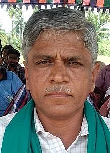 `ஆடு, மாடு, கோழி பணத்தை திங்குமா?'- எட்டு வழிச் சாலை திட்டத்தால் கொந்தளிக்கும் 80 வயசு மூதாட்டி