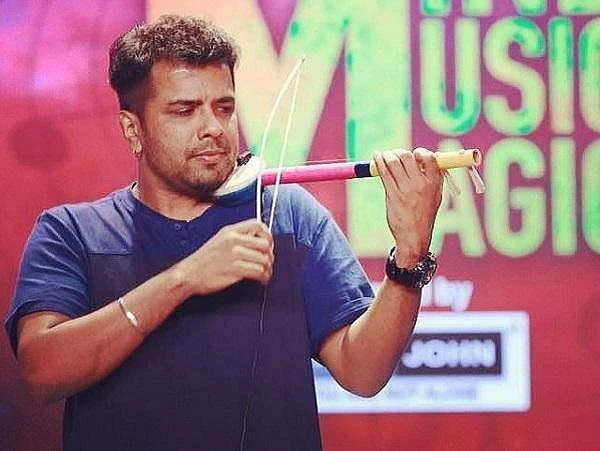 `விபத்துக்கு முன்னர் பாலபாஸ்கர் பேசிய போன்கால்!’ - கேரள இசைக்கலைஞர் மரணத்தில் புதிய திருப்பம்