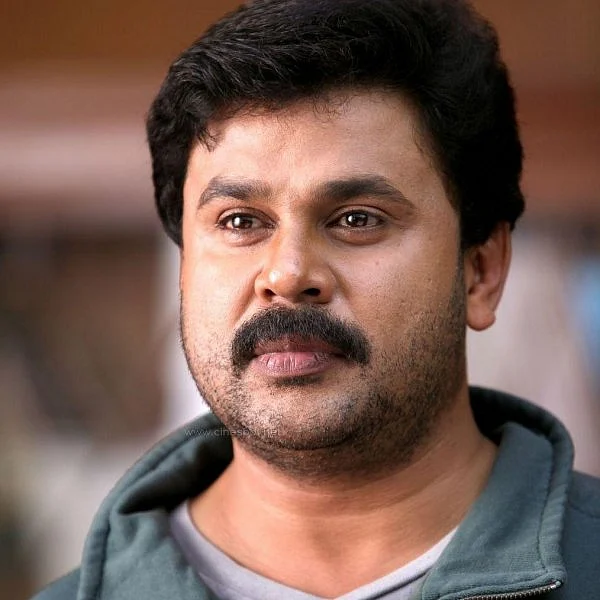 நடிகர் திலீப் ஹோட்டலில் தரமற்ற உணவு பறிமுதல்! -சுகாதார அதிகாரிகள் நடவடிக்கை