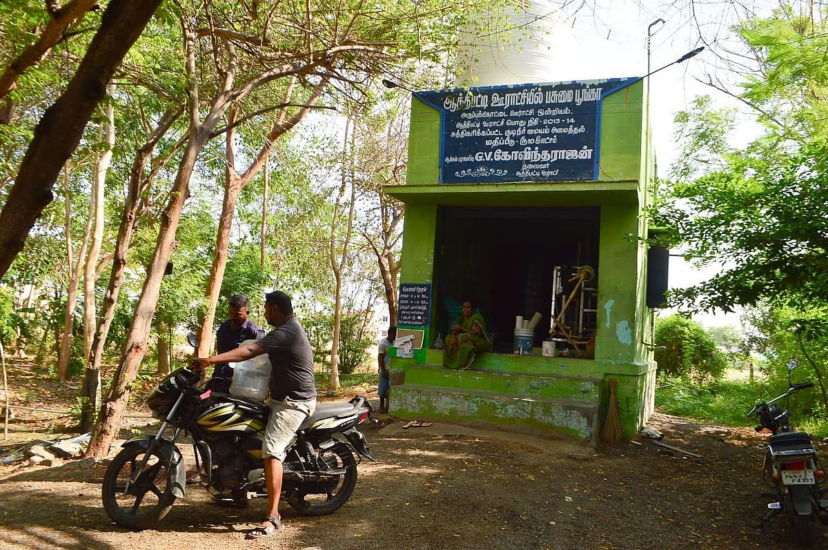 கழிவுநீரிலிருந்து குடிநீர்... 6 ஆண்டுகளாக இயங்கிவரும் விருதுநகர் `சாண்ட் ஃபில்டர்'!