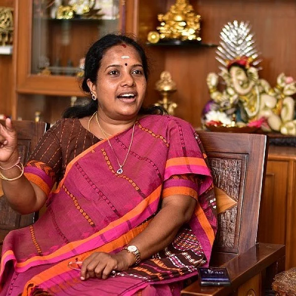 ``ஆஞ்சநேயரை வணங்கும்போது கிடைக்கிற பலமே தனிதான்...!"- வானதி சீனிவாசன் உற்சாகம் #WhatSpiritualityMeansToMe