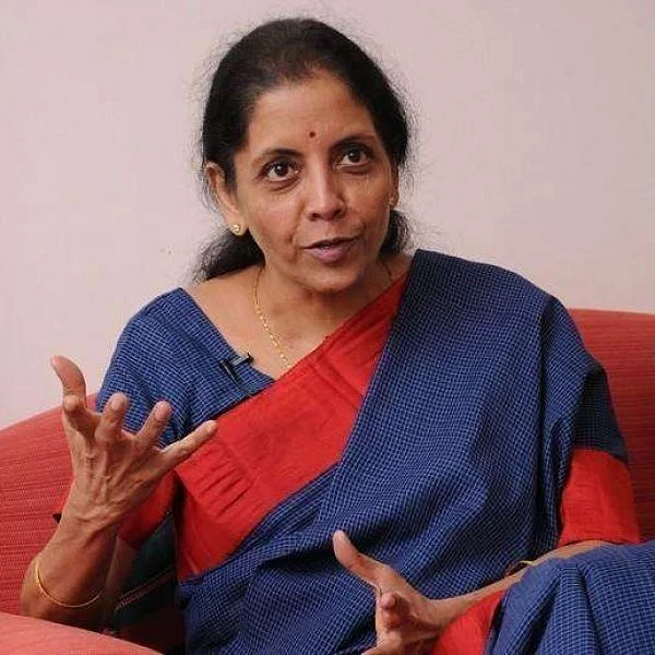 விற்பனைப் பிரதிநிதி, ஊடக வேலை, கட்சிப் பேச்சாளர், நிதியமைச்சர்... நிர்மலா சீதாராமன் புரொஃபைல்!