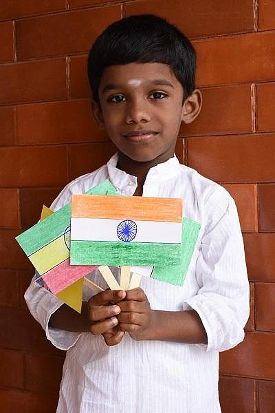 196 நாடுகளின் வரலாற்றை விரல் நுனியில் வைத்திருக்கும் 6 வயது சிறுவன்! #MyVikatan