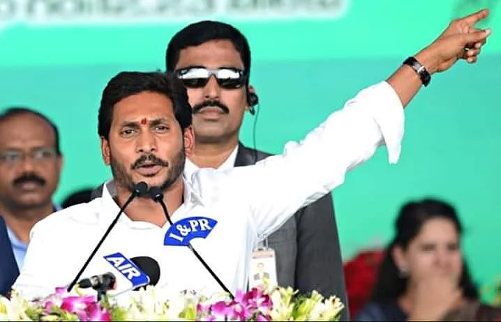 ஜெகன்மோகன் ரெட்டி தலைமையிலான அமைச்சரவை - ரோஜாவுக்கு இடமில்லை!
