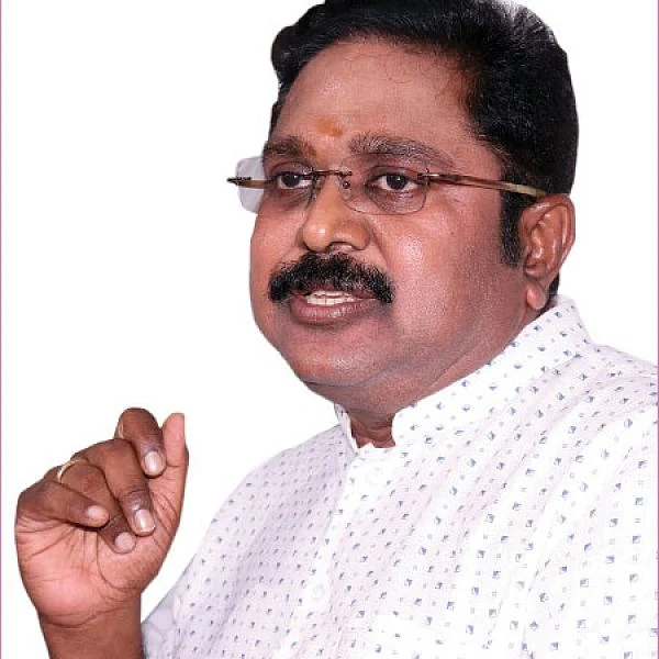 “ஒழியுமா பண்ணையார்த்தனம்?’’ - விரக்தியில் அ.ம.மு.க தொண்டர்கள்