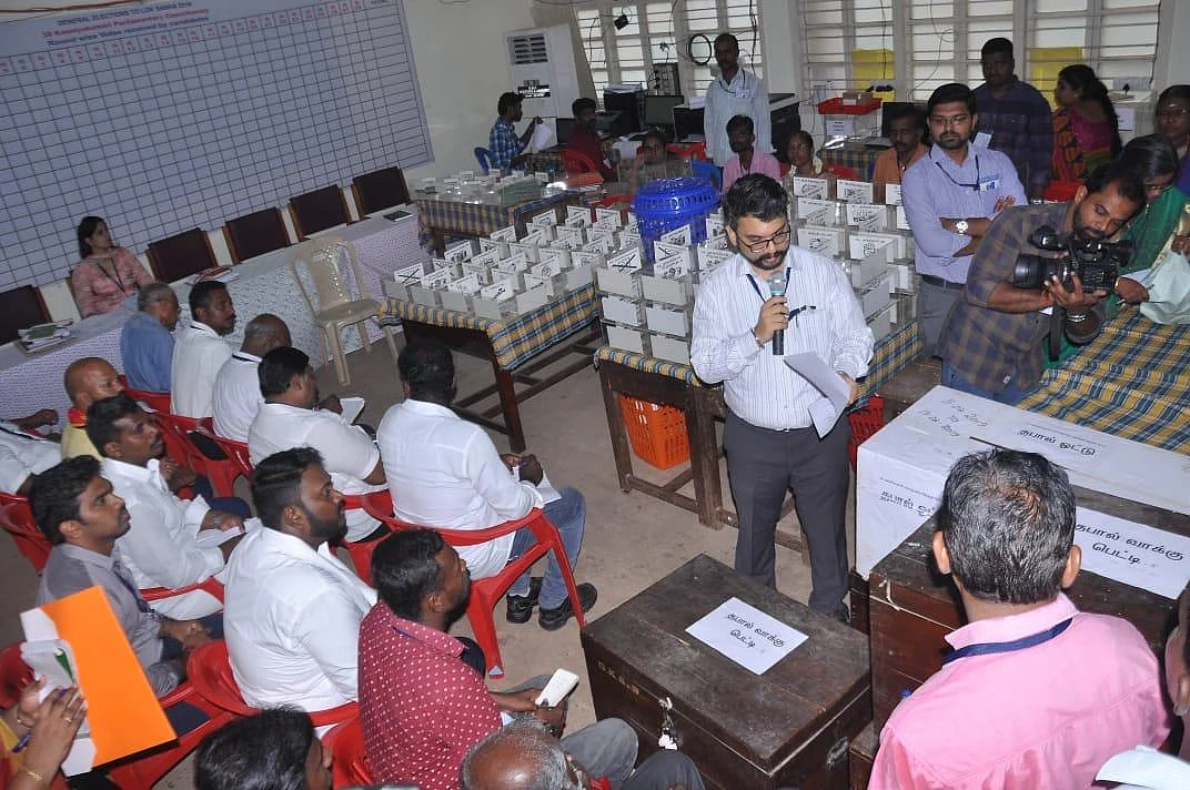 `எனது கையொப்பம் இல்லாமல் எப்படி ரிலீஸ் செய்யலாம்! - டென்சனான குமரி கலெக்டர்