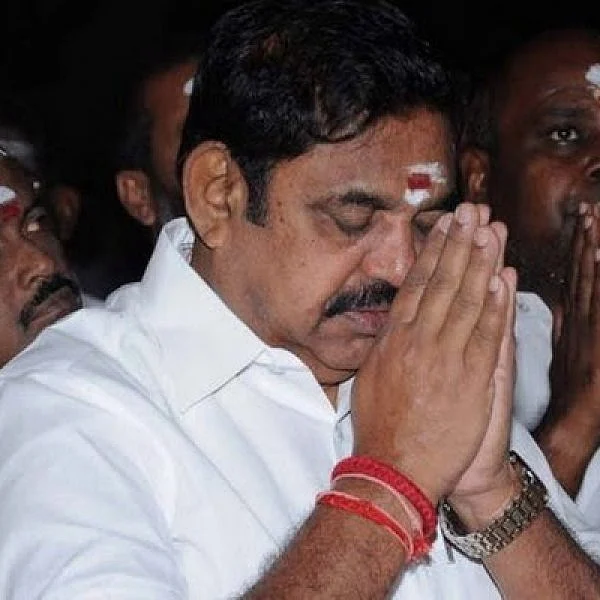 `ராஜ்யசபா சீட்டுக்காக நிற்கும் `மெகா க்யூ’!’ - திணறும் எடப்பாடி பழனிசாமி!